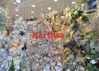 Άρωμα γιορτών στη Θεσσαλονίκη - Έφτασαν τα χριστουγεννιάτικα είδη στα καταστήματα, ποιες οι τιμές (ΦΩΤΟ+Video)