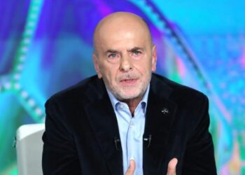 Αλαφούζος: «Μας έκλεψε Πρωτάθλημα με εγκληματική διαιτησία ο Ολυμπιακός» (video)