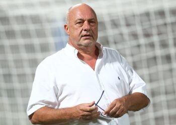 Μπέος: «Ο μεγάλος Παναθηναϊκός θα ξαναπάρει πρωτάθλημα όταν αφήσει το τιμόνι του ο Αλαφούζος»