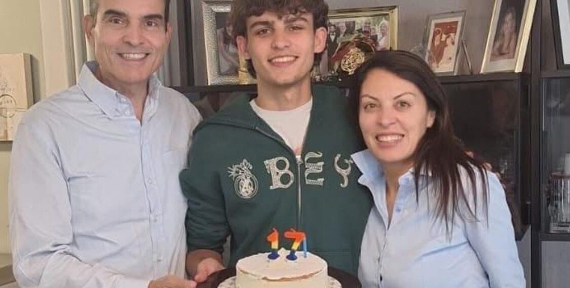 Γενέθλια Κούβελα junior – 17 και βλέπουμε