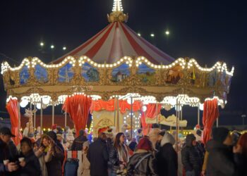 «Μαγική Πόλη»: Η «καρδιά» των φετινών γιορτών χτυπά στην Πυλαία - Για πρώτη φορά χριστουγεννιάτικο χωριό στο δήμο