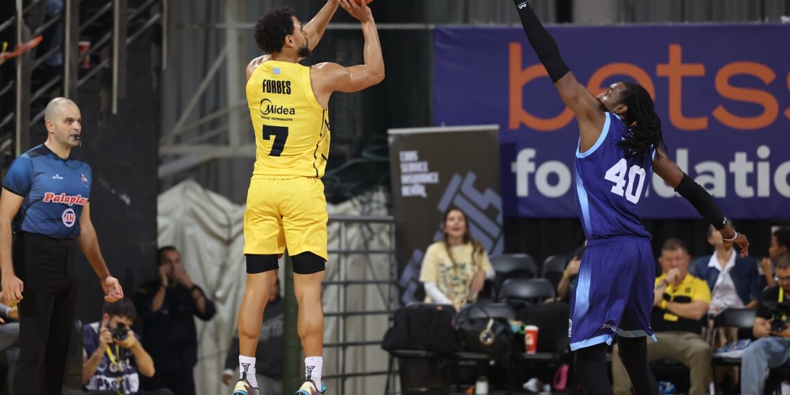 Με Φορμπς στη Λιθουανία ο Άρης