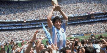 Μαραντόνα πέντε χρόνια μετά: Δόξα, θύελλα και δικαστικά θρίλερ