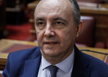 Η ατάκα Καραόγλου για τα ΕΛΤΑ που έσπασε ταμεία