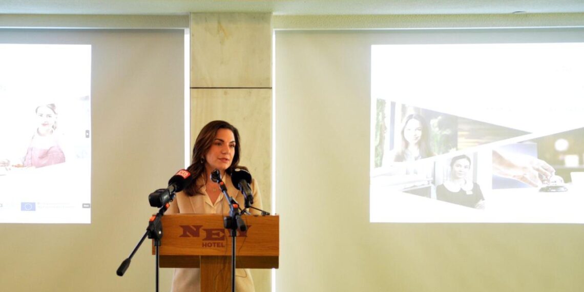 Επανειδίκευση και Αναβάθμιση Δεξιοτήτων στον τομέα του Τουρισμού