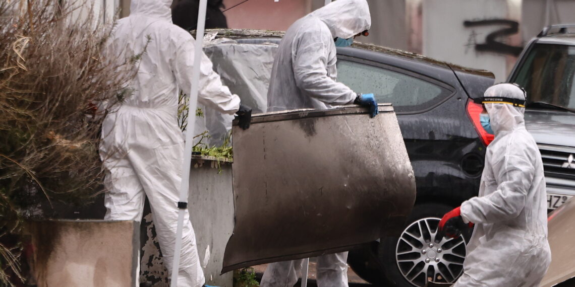 Ερωτήματα για την ισχυρή έκρηξη σε τράπεζα στον Εύοσμο (photo)