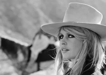 Πέθανε η «Μπεμπέ» του σινεμά Μπριζίτ Μπαρντό – Η ζωή και η καριέρα ενός μύθου