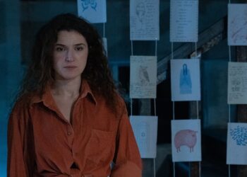 Η ιστορία της ακτιβίστριας Ρέιτσελ Κόρι που δολοφονήθηκε στη Γάζα το 2003 σε ένα μονόλογο στη Θεσσαλονίκη – Η Αγγελίνα Τερσενίδου μιλά στην Κ