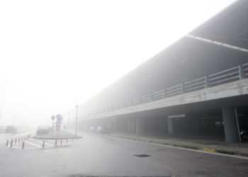 Ομίχλη προκάλεσε μεγάλες καθυστερήσεις στο αεροδρόμιο «Μακεδονία» της Θεσσαλονίκης