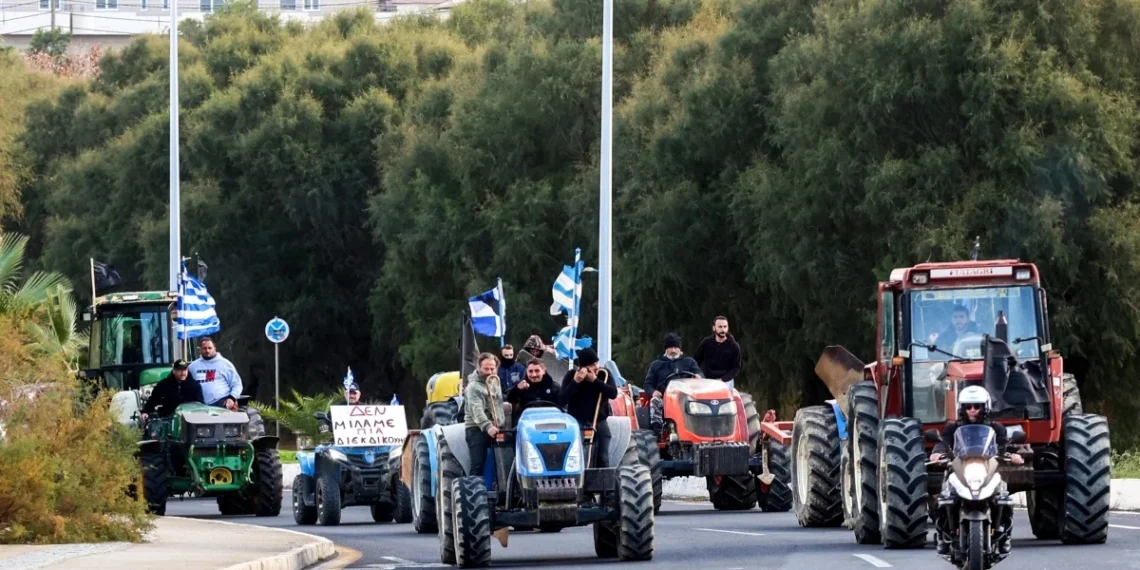 Διλήμματα και αποφάσεις: Οι αγρότες συζητούν τα επόμενα βήματα