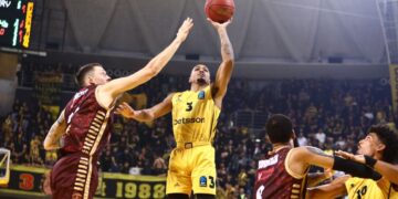 Ο Άρης νίκησε με 90-86 τη Βενέτσια