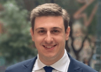 Ο άνθρωπος των KPIs με παρελθόν στο παρκέ