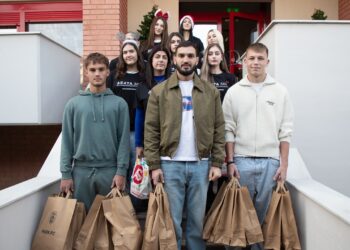 Χριστουγεννιάτικη επίσκεψη του ΠΑΟΚ στον ξενώνα «Στοργή»