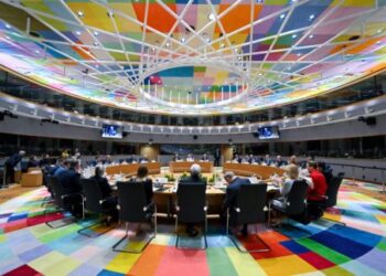 Συμφωνία στις Βρυξέλλες: Η Ευρώπη ενισχύει το Κίεβο με 90 δισ. ευρώ