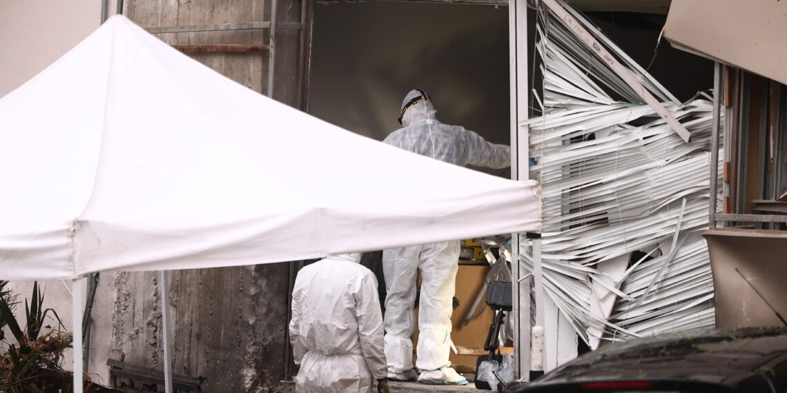 Ερωτήματα για την ισχυρή έκρηξη σε τράπεζα στον Εύοσμο (photo)