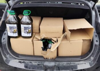 Χειροπέδες σε 38χρονο για κατοχή ποσότητας λαδιού άγνωστης προέλευσης και ποιότητας