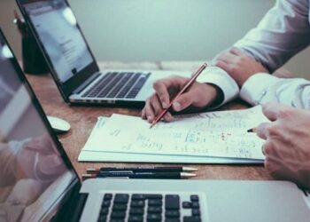 Πρωταθλήτρια η Ελλάδα στη μείωση της φοροδιαφυγής