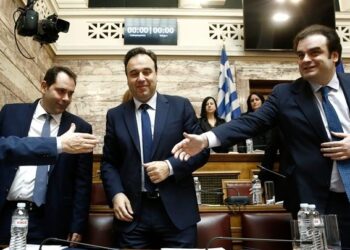 Πιερρακάκης για ΕΛΤΑ: Στο σχέδιο δεν προβλέπεται κλείσιμο, προβλέπεται μετασχηματισμός καταστημάτων