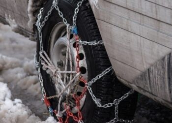 Πέλλα: Με αλυσίδες η κίνηση των οχημάτων σε σημεία του οδικού δικτύου