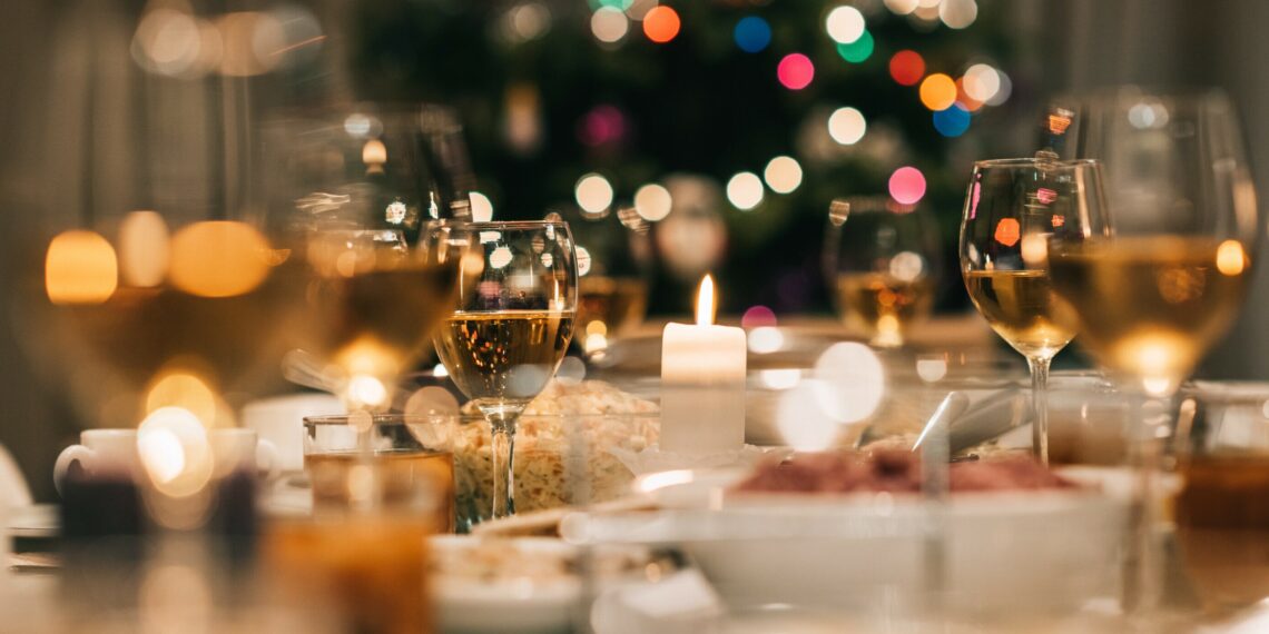 Οικογενειακή τραγωδία στην Ιταλία: Μητέρα και κόρη πέθαναν από τροφική δηλητηρίαση μετά το χριστουγεννιάτικο τραπέζι