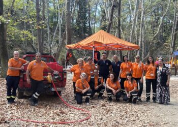 Από την Ειδομένη, στις φωτιές και στα τροχαία - Οι Εθελοντές Πολιτικής Προστασίας Πανοράματος διδάσκουν 16 χρόνια ανθρωπισμό