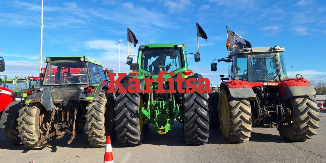 Μάλγαρα: Κλείστο το ρεύμα προς Θεσσαλονίκη – Κλιμακώνουν τις κινητοποιήσεις τους οι αγρότες (ΦΩΤΟ+Video)