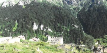 Έκθεση «Αναστορώ και Αροθυμώ» στο Κέντρο Ιστορίας Θεσσαλονίκης με φωτογραφίες και κειμήλια από τον Πόντο