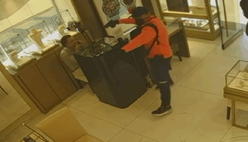 Βίντεο από τη ληστεία των «Ροζ Πανθήρων» σε κοσμηματοπωλείο της Χαλκιδικής