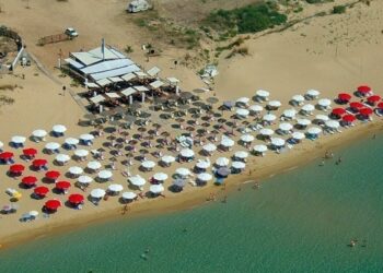 ΙΝΣΕΤΕ: Στις top 5 επιλογές των Δυτικοευρωπαίων ταξιδιωτών η Ελλάδα το επόμενο 12μηνο