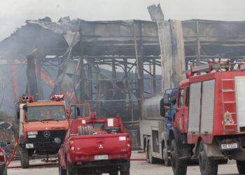 Τι δείχνουν τα πρώτα ευρήματα για την έκρηξη στο εργοστάσιο της Βιολάντα