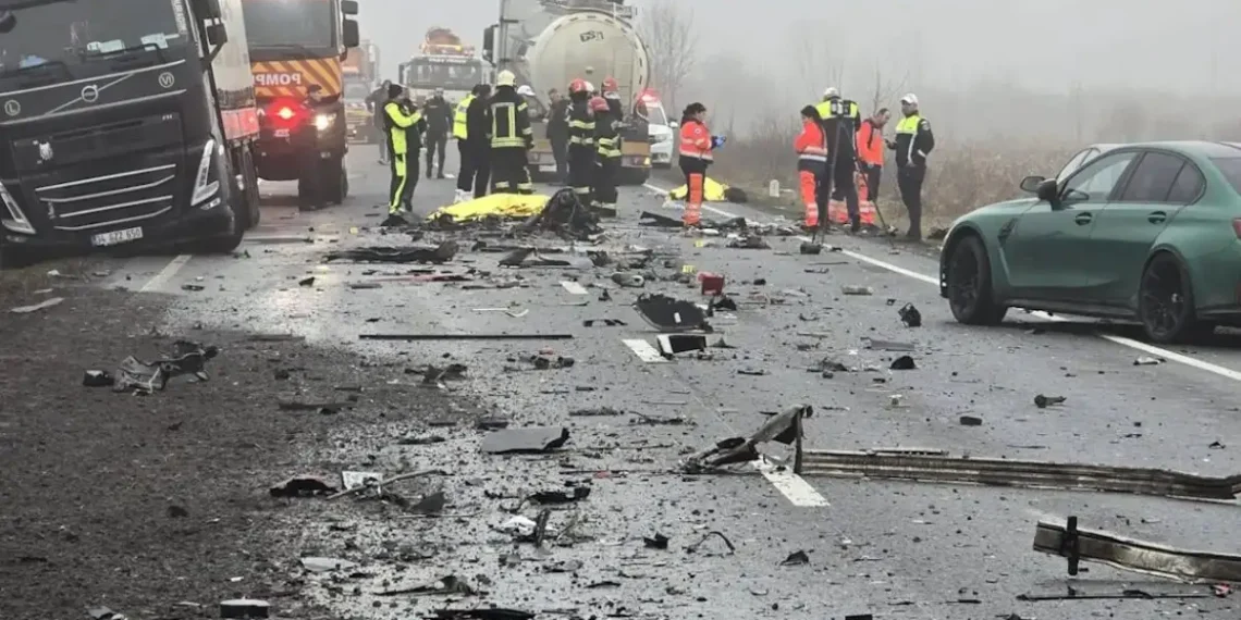 Ταυτοποιήθηκαν οι νεκροί του τροχαίου με τους οπαδούς του ΠΑΟΚ – Με αεροσκάφος οι σοροί τους στην Ελλάδα