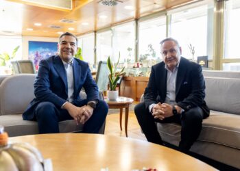 Τι είπαν Αγγελούδης – Τσίπρας και το δώρο του δημάρχου