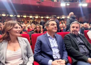 Θεσσαλονίκη: Παρουσίαση του βιβλίου ΙΘΑΚΗ του Αλέξη Τσίπρα (photo+video)