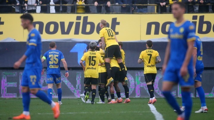 Ο Άρης «καθάρισε» τον Παναιτωλικό με 2-0 κι έκλεισε ραντεβού στους “8” με τον Παναθηναϊκό