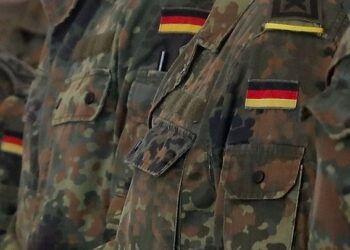 Γερμανία: Καθ΄οδόν για την Γροιλανδία 13 στρατιώτες της Bundeswehr