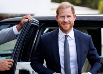 Ξεκινάει η εκδίκαση της προσφυγής του πρίγκιπα Χάρι κατά της εταιρείας της Daily Mail