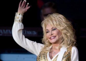 Η πολιτεία του Τενεσί γιορτάζει την 19η Ιανουαρίου, Ημέρα Ντόλι Πάρτον