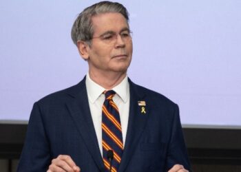 ΥΠΟΙΚ ΗΠΑ: Δεν θα ήταν «καθόλου συνετό» η Ευρώπη να προβεί σε αντίποινα για τη Γροιλανδία