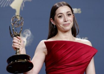 Η Κριστίν Μιλιότι στο πλευρό του Γκλεν Πάουελ στη νέα κωμωδία του Τζαντ Άπατοου