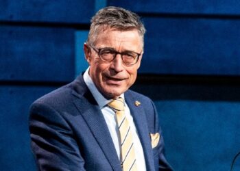 Ράσμουσεν: «Φτάνει πια με τις κολακείες» στον Τραμπ