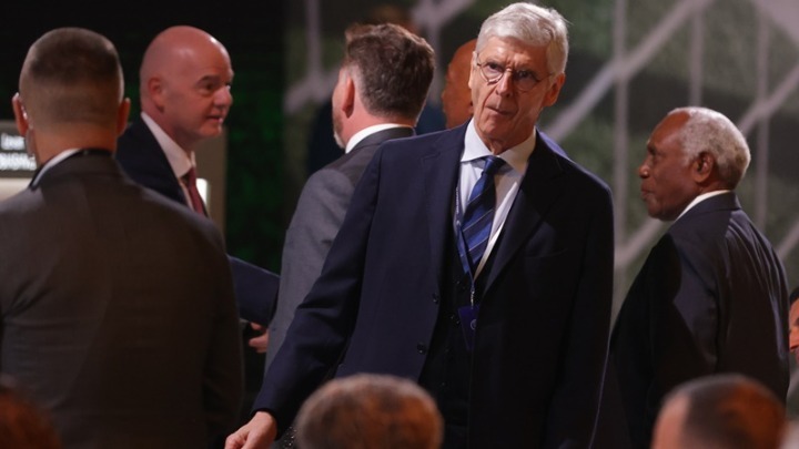 Βενγκέρ στο Νταβός: «Ο φόβος είναι η μητέρα πολλών προβλημάτων»