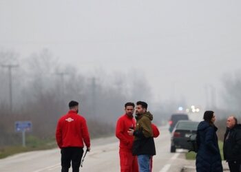 Σοκ από την τραγωδία στην μπισκοτοβιομηχανία στα Τρίκαλα – Αγνοούνται 2 άτομα