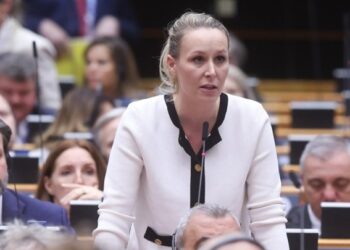 Η ανιψιά της Μαρίν Λεπέν χαρακτήρισε «ατυχή συμβάντα» τους φόνους στη Μινεάπολη