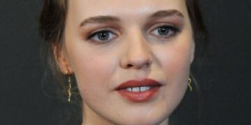 «Rabbit, Rabbit»: Οι Γουίλ Πούλτερ και Οντέσα Γιανγκ στο νέο αστυνομικό δράμα του Netflix