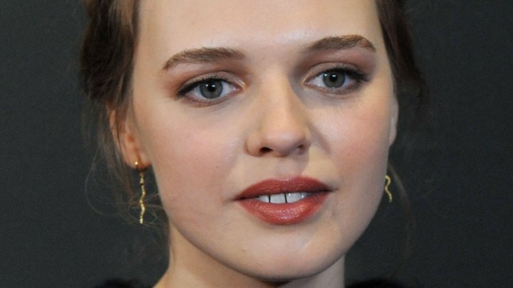 «Rabbit, Rabbit»: Οι Γουίλ Πούλτερ και Οντέσα Γιανγκ στο νέο αστυνομικό δράμα του Netflix