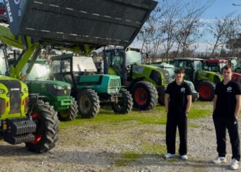 Φοιτητές δημιούργησαν την πρώτη πλατφόρμα «μεσίτη» για γεωργικά μηχανήματα – Σε αναμονή 400 αγρότες