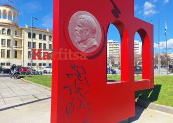 Θεσσαλονίκη: Μουτζούρες στο μνημείο του Ερνέστ Εμπράρ στη ΧΑΝΘ (ΦΩΤΟ+Video)