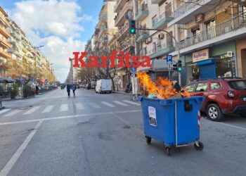 Επεισόδια μετά από την πορεία των Τεμπών στη Θεσσαλονίκη – Χημικά και μολότοφ (ΦΩΤΟ+Video)