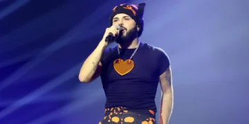 To βίντεο του Akylaμε το Ferto σε διάφορες γλώσσες που κάνει θραύση (video)