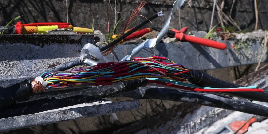 H EΛ.ΑΣ ανέλαβε τις έρευνες για τη δολιοφθορά στον σιδηρόδρομο